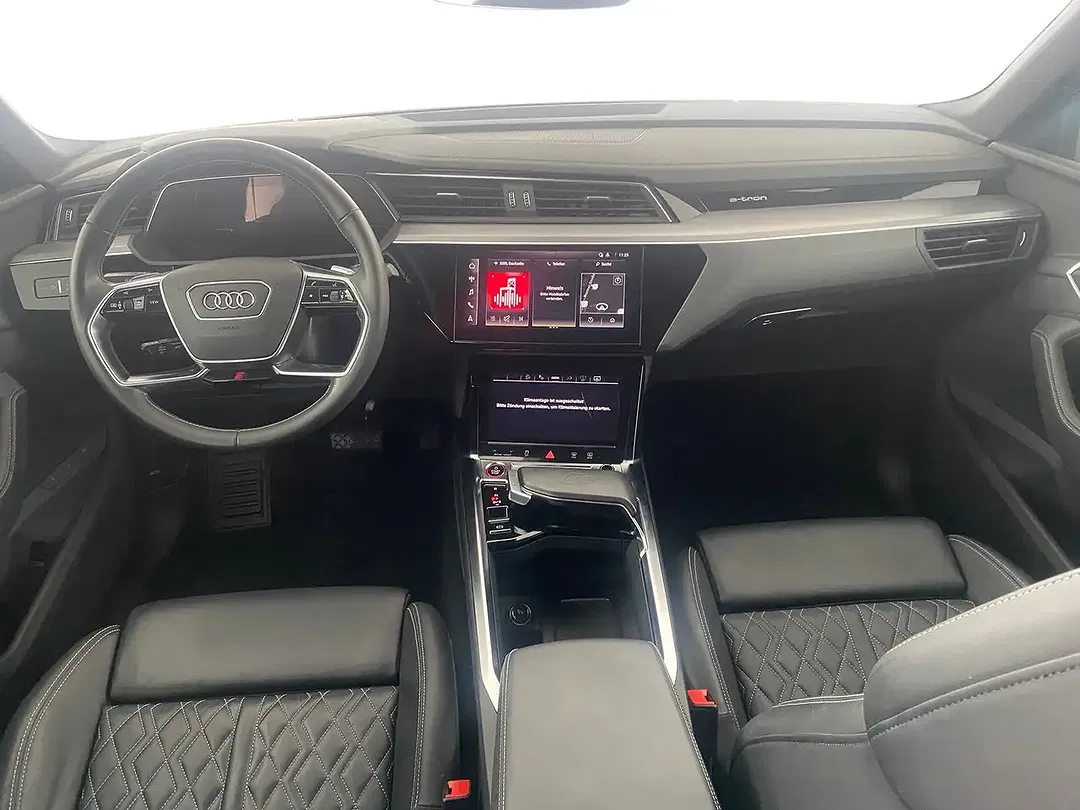 Audi e-tron Sportback - Thumbnail 30