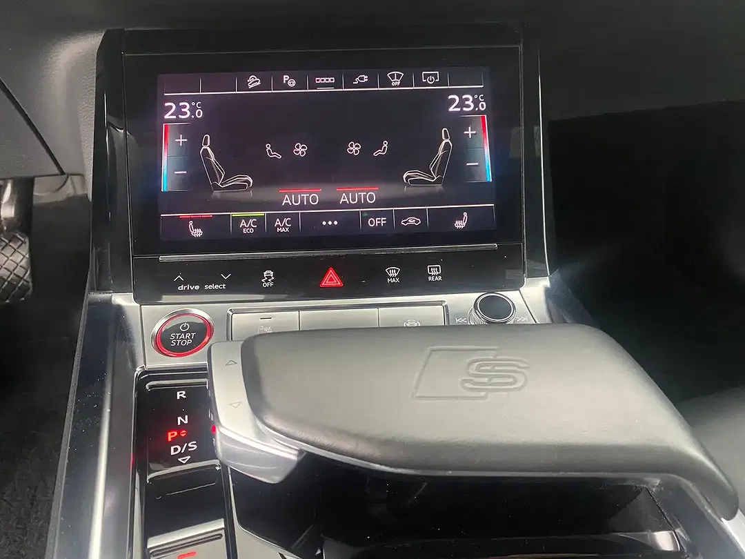 Audi e-tron Sportback - Thumbnail 32