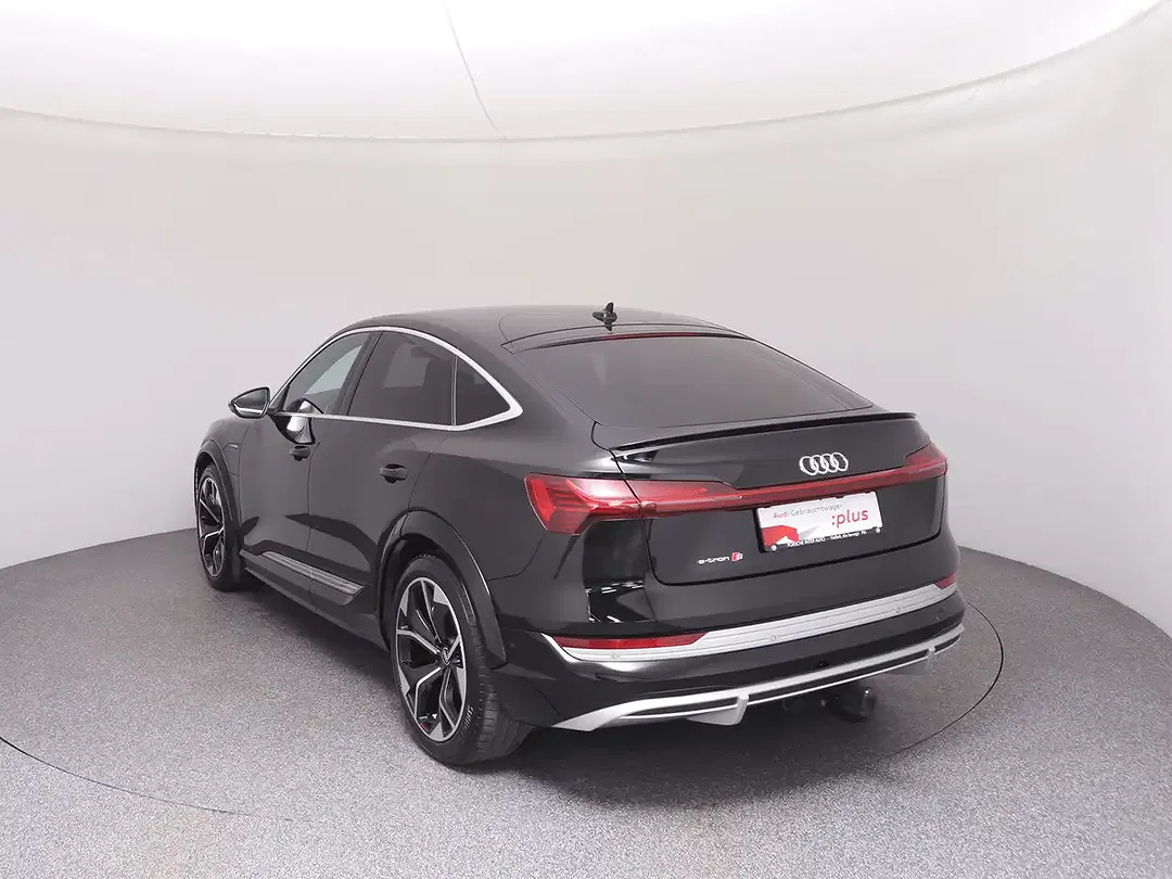 Audi e-tron Sportback - Thumbnail 5