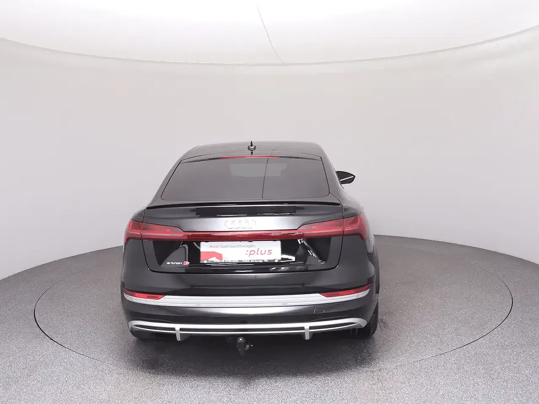 Audi e-tron Sportback - Thumbnail 6