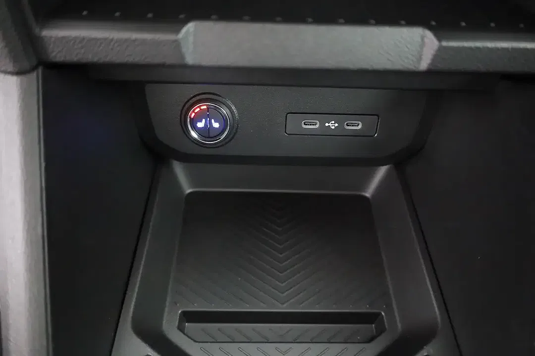 Dacia Bigster MHEV Essential - Thumbnail 13
