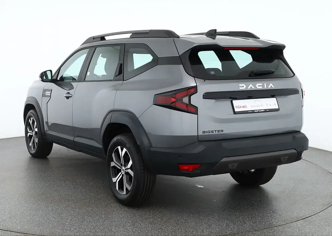 Dacia Bigster MHEV Essential - Thumbnail 3