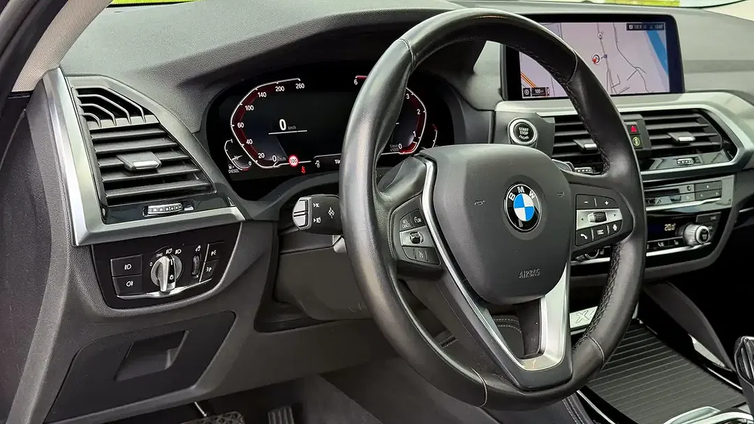 BMW X4 xDrive - Thumbnail 5