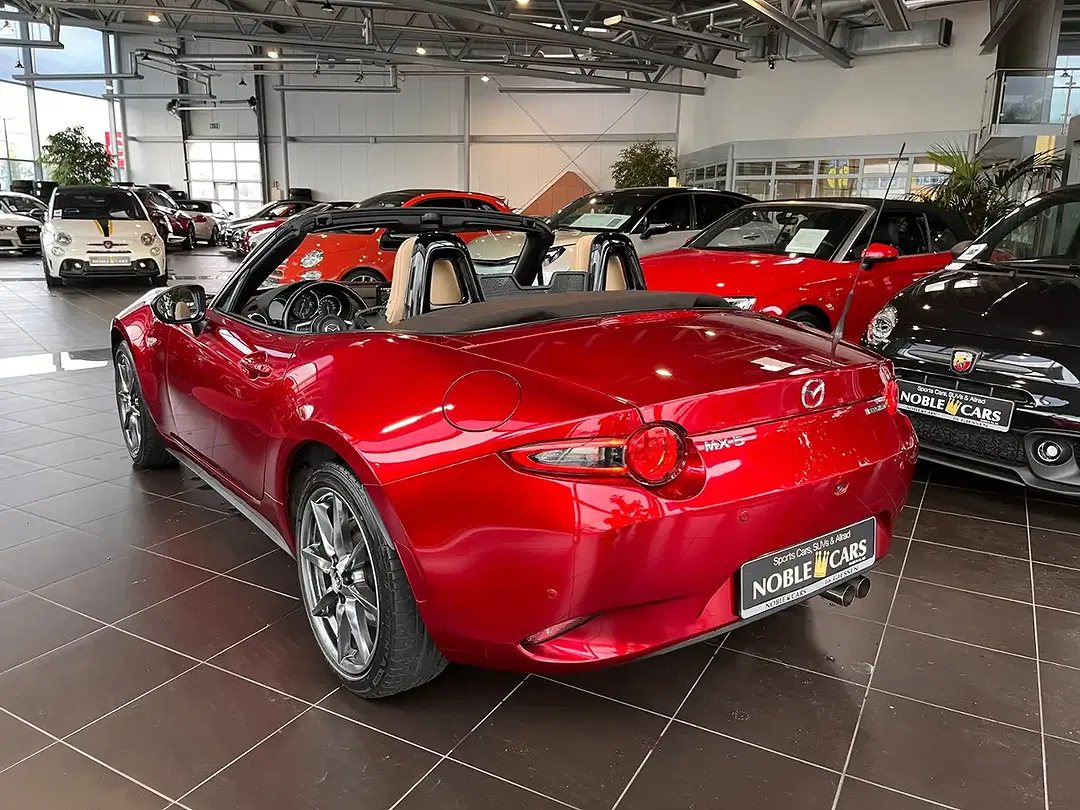 Mazda MX-5 Selection - Thumbnail 5