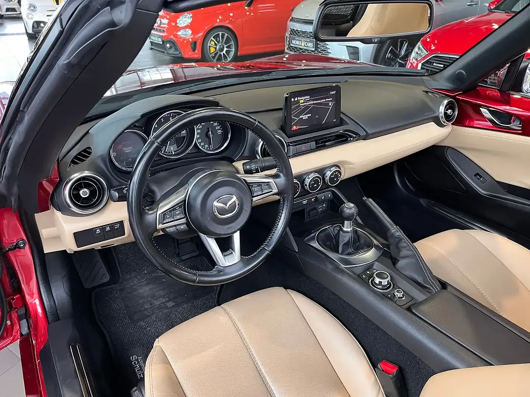 Mazda MX-5 Selection - Thumbnail 8