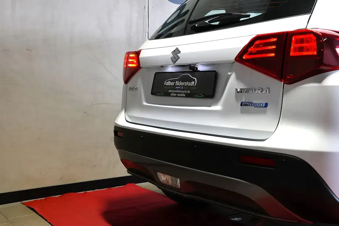 Suzuki Vitara - Thumbnail 13