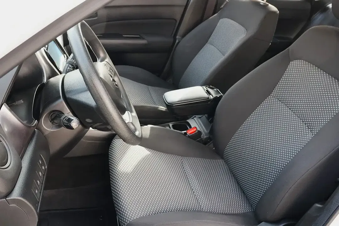 Suzuki Vitara - foto 15