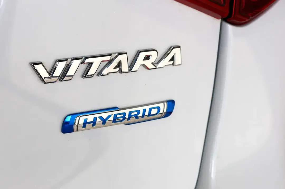 Suzuki Vitara - Thumbnail 5