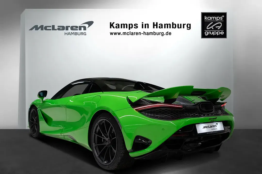 McLaren 750S Spider - Thumbnail 3