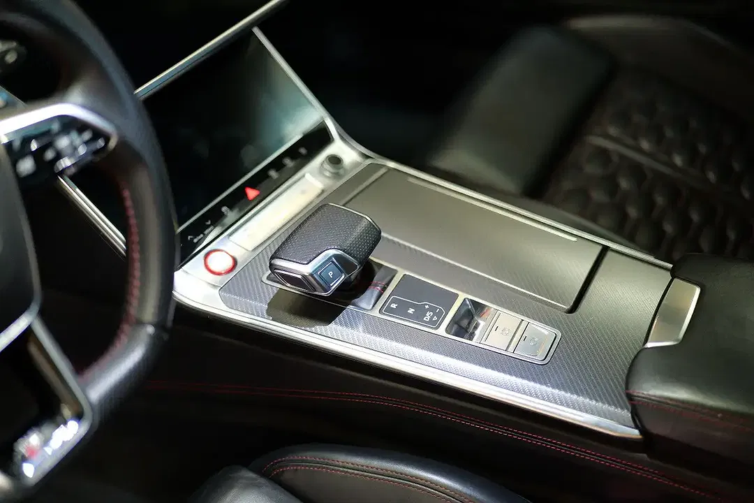 Audi RS6 4.0 TFSI quattro Avant - Thumbnail 14