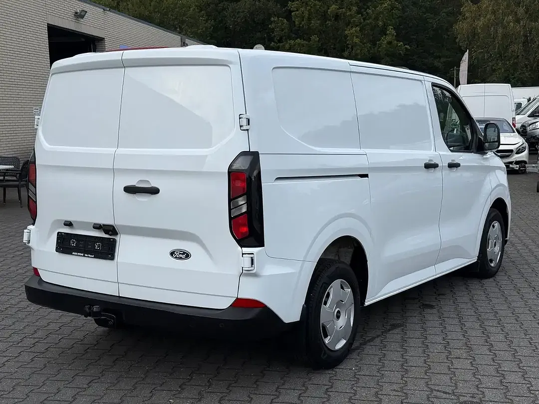 Ford Transit Custom 320 L1 Limited automaat - Thumbnail 6