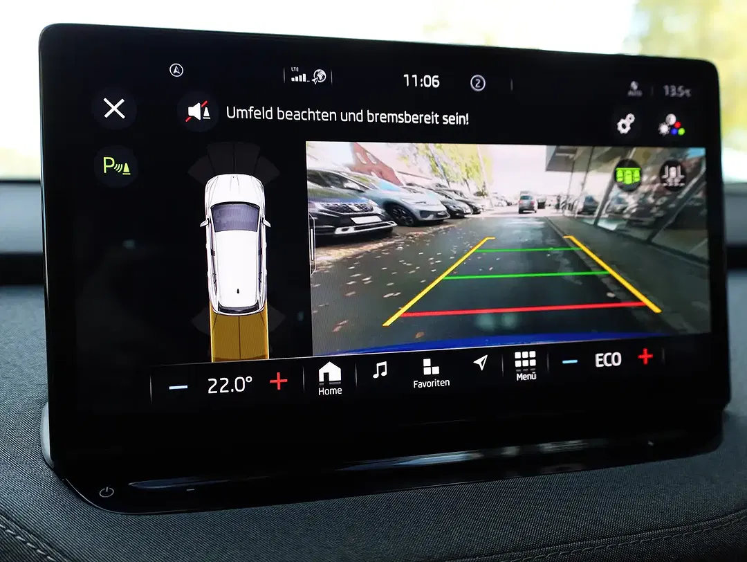 Skoda Enyaq 50 Loft - Thumbnail 19