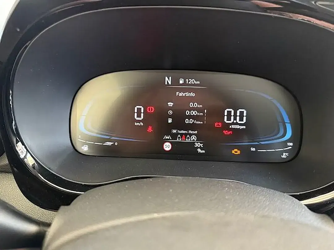 Hyundai i10 1.2 AMT Comfort Plus - Thumbnail 4