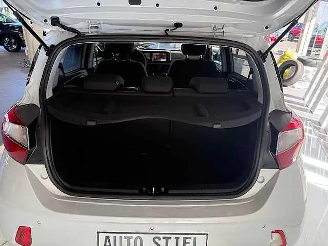 Hyundai i10 1.2 AMT Comfort Plus - Thumbnail 9