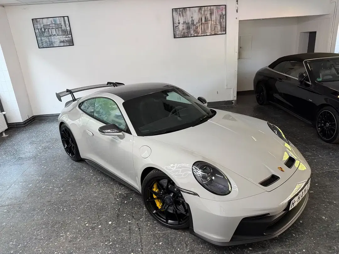 Porsche 992 GT3 Sport Chrono PCCB - Thumbnail 5