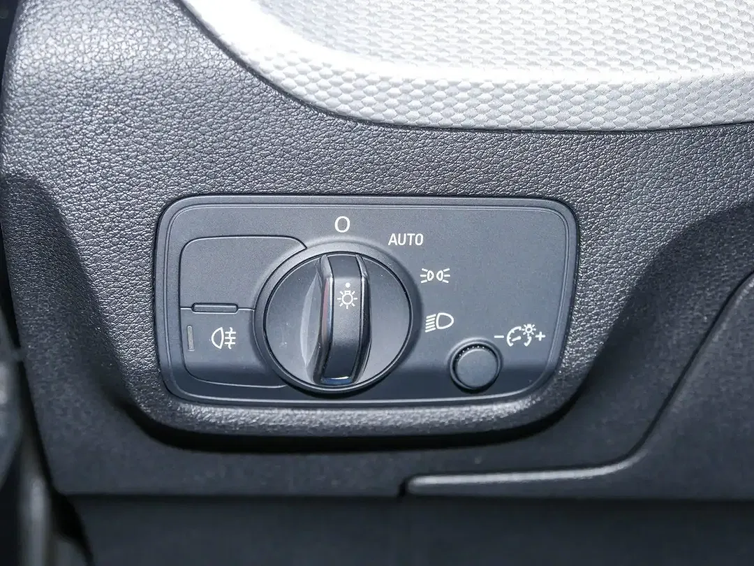 Audi Q2 35 TFSI S tronic S line - Thumbnail 14