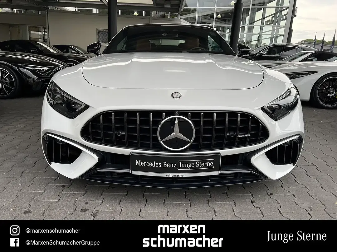 Mercedes-Benz SL 63 AMG 4MATIC - foto 2
