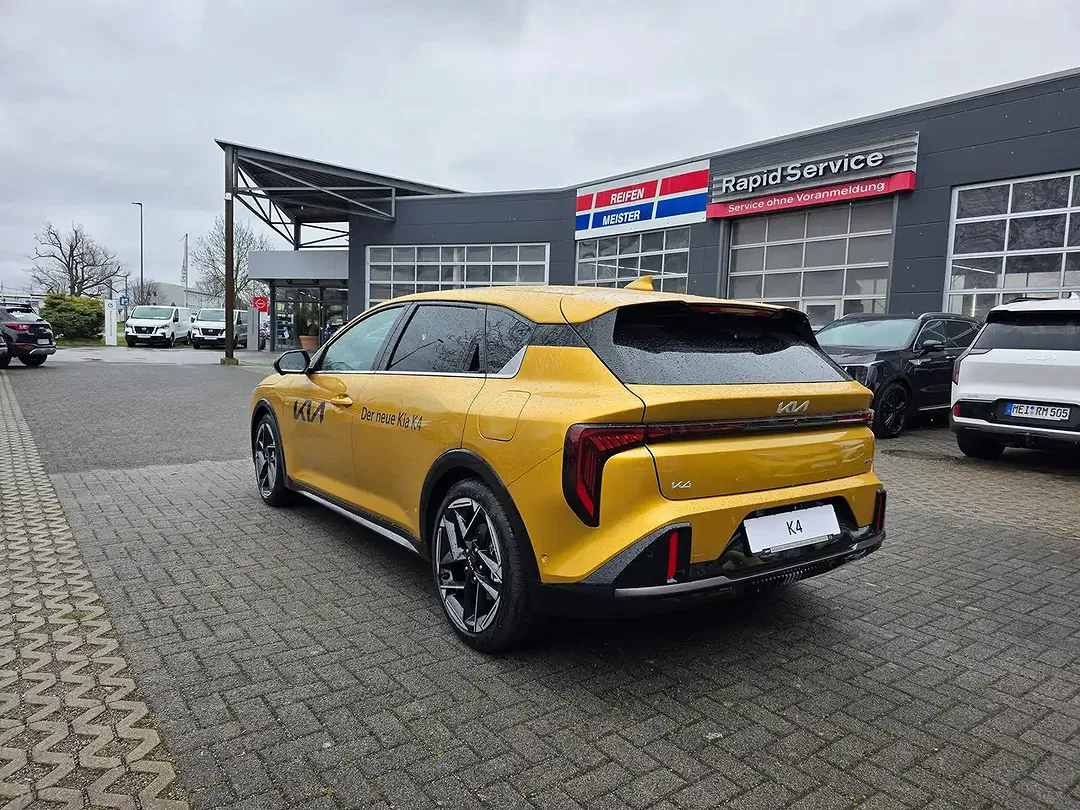 Kia K4 1.6 T-GDI GT-Line - Thumbnail 5