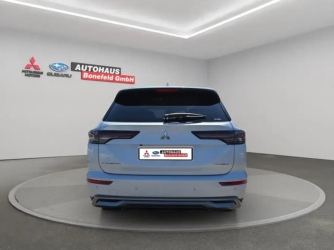 Mitsubishi Outlander 2.4 PHEV Hybrid 4WD Intro Edition - Thumbnail 5