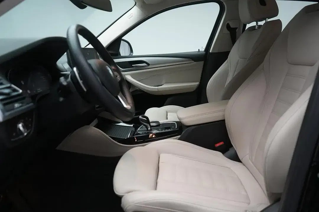 BMW X4 xDrive - Thumbnail 5