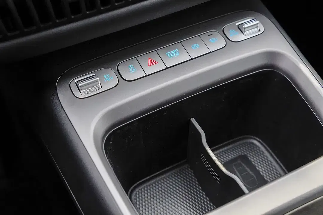 BYD Dolphin DM-i Boost - Thumbnail 14