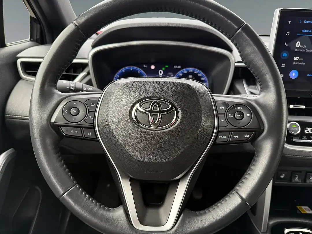 Toyota Corolla Cross - Thumbnail 7