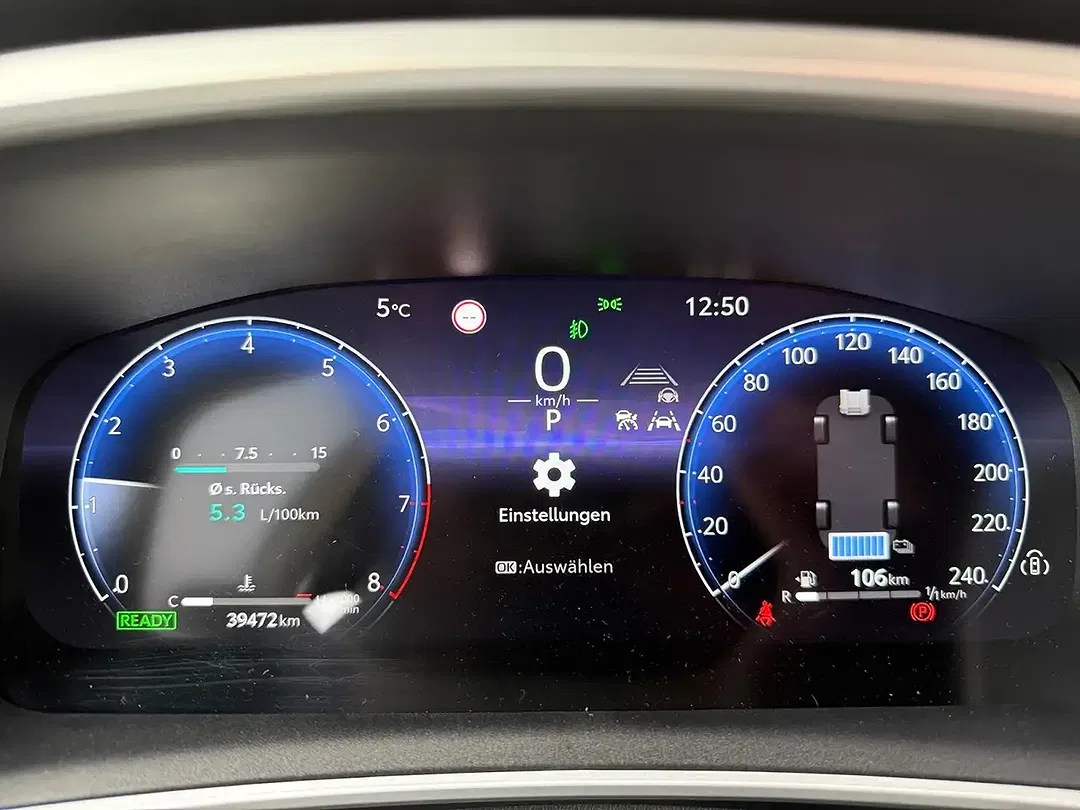 Toyota Corolla Cross - Thumbnail 9