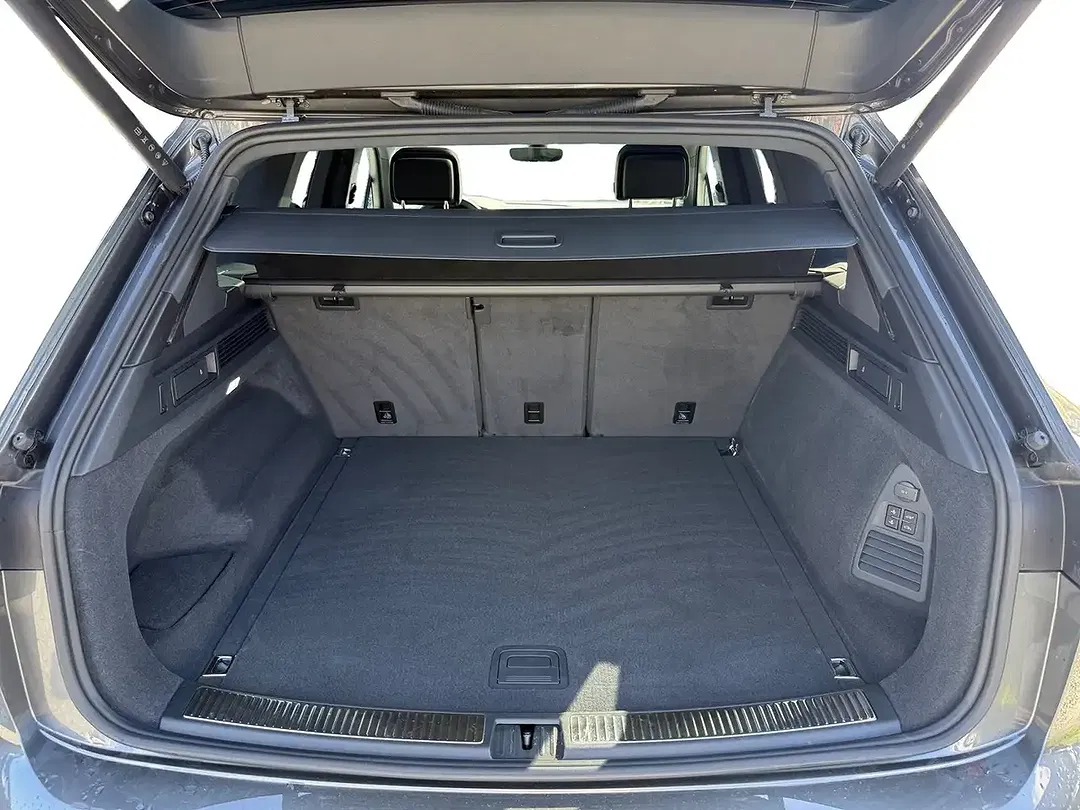 Volkswagen Touareg 3.0 TDI DSG R-Line - Thumbnail 6