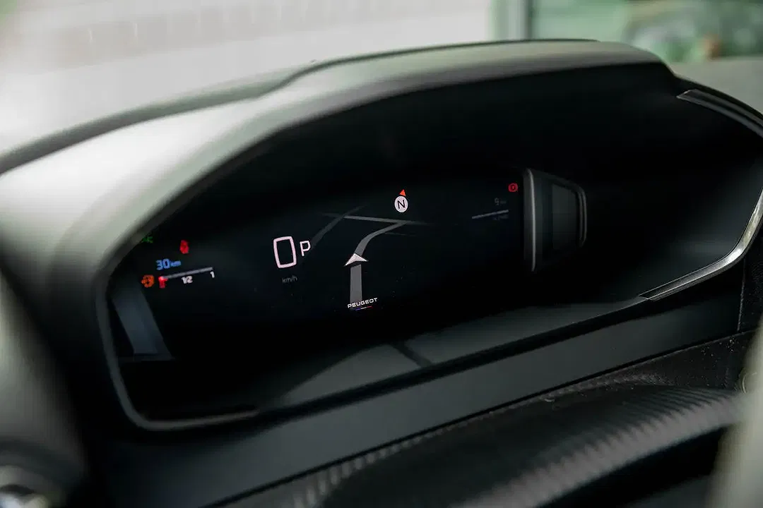 Peugeot 2008 156 EV - Thumbnail 11