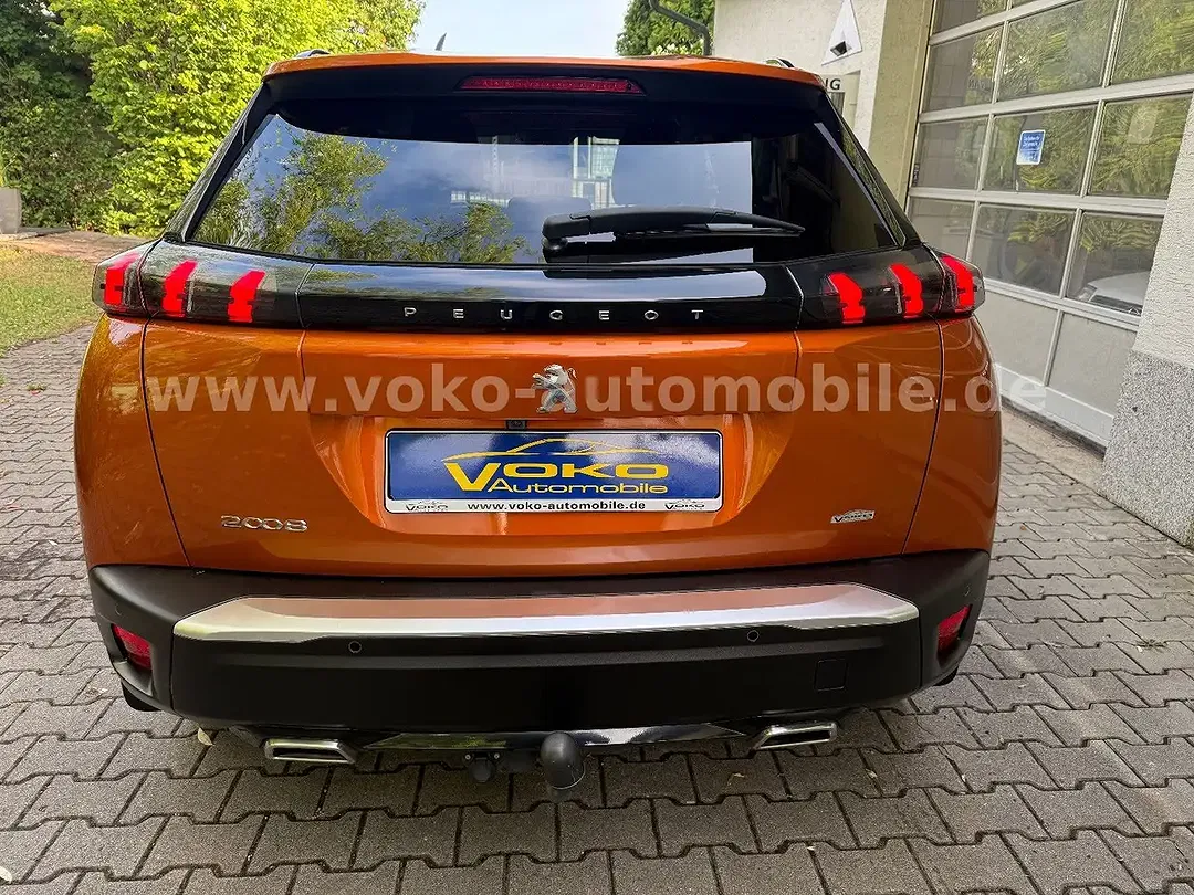 Peugeot 2008 PureTech Allure Pack - Thumbnail 5