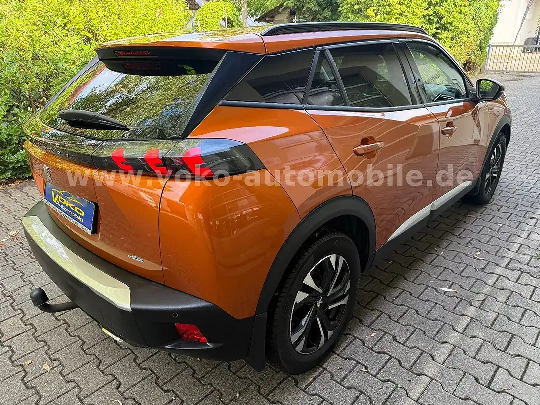 Peugeot 2008 PureTech Allure Pack - Thumbnail 7