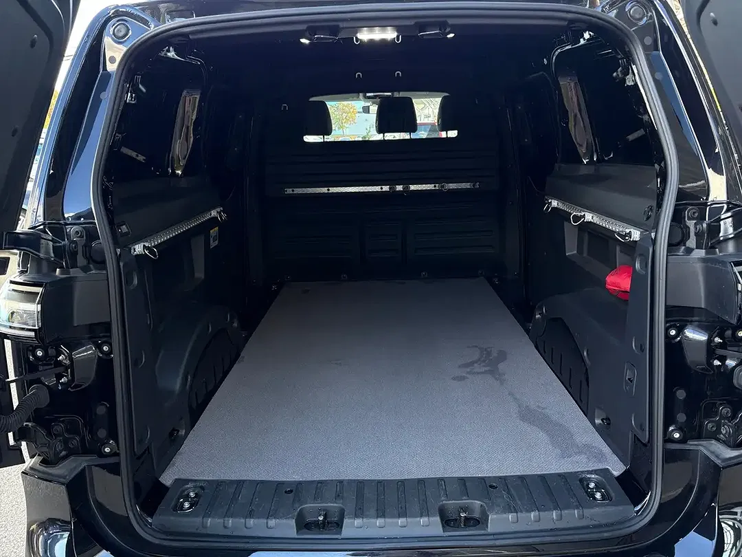 Volkswagen ID. Buzz Cargo Cargo - Thumbnail 9