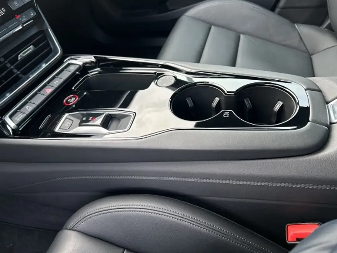 Audi e-tron GT quattro - Thumbnail 9