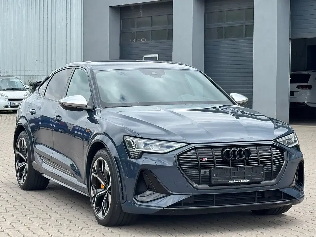 Audi e-tron quattro Sportback - foto 2