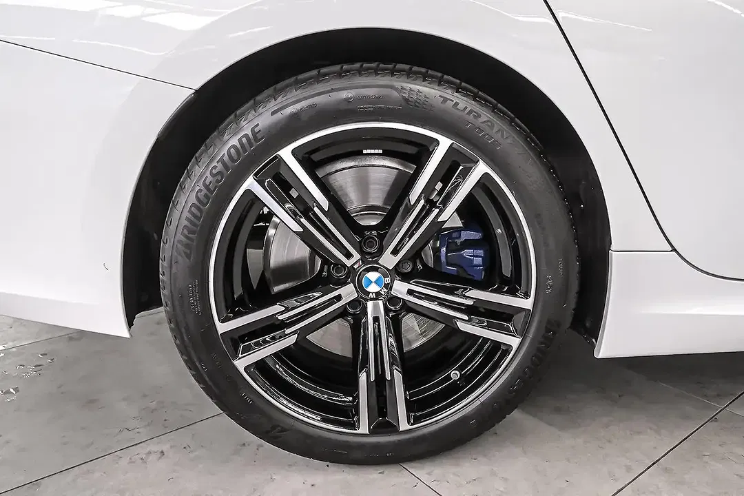 BMW 318 Touring - Thumbnail 6