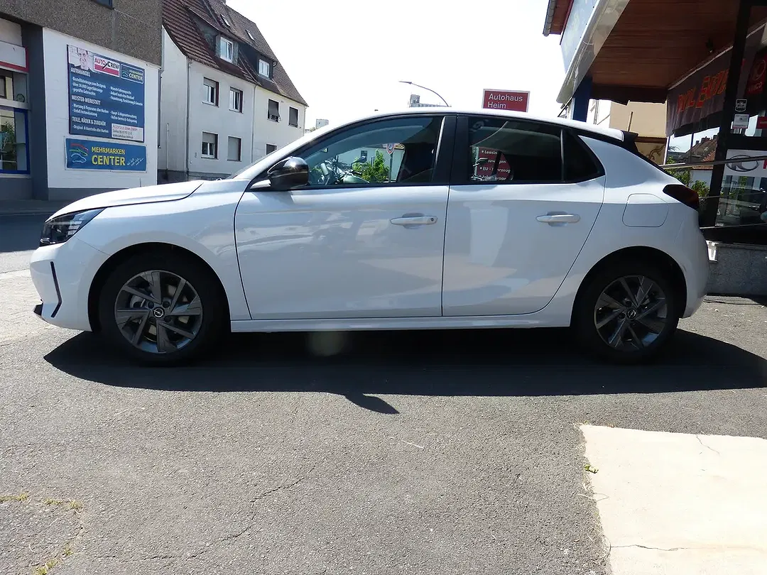 Opel Corsa Edition - Thumbnail 3
