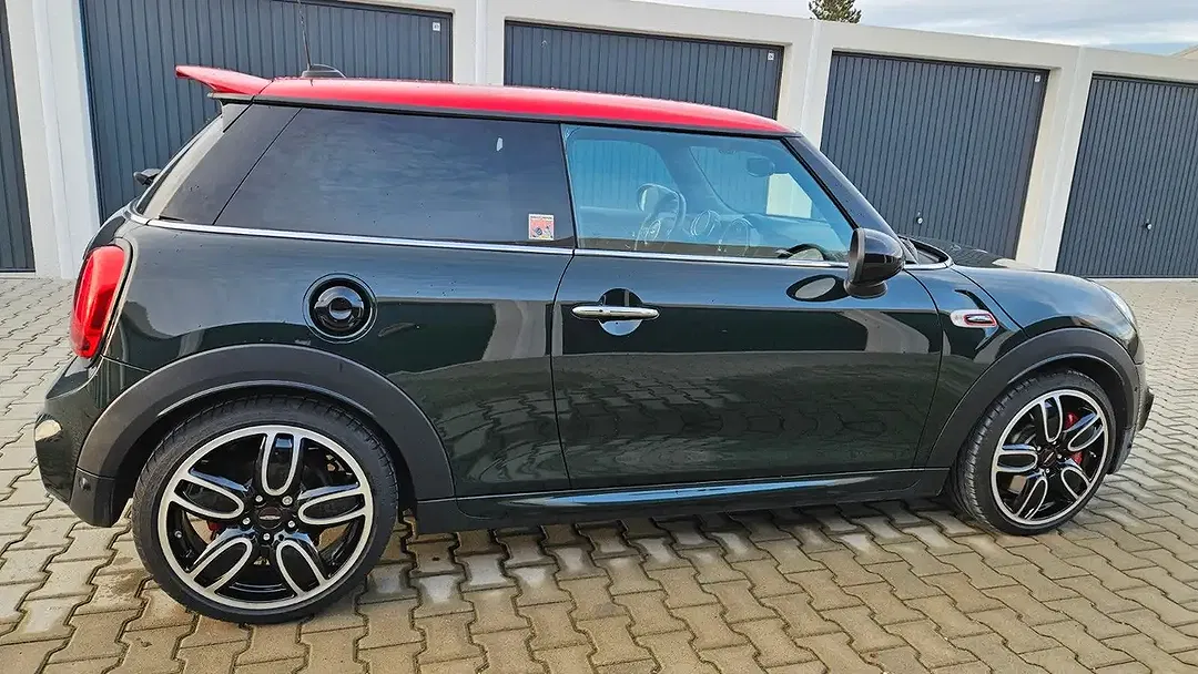 MINI John Cooper Works 2.0 - Thumbnail 8