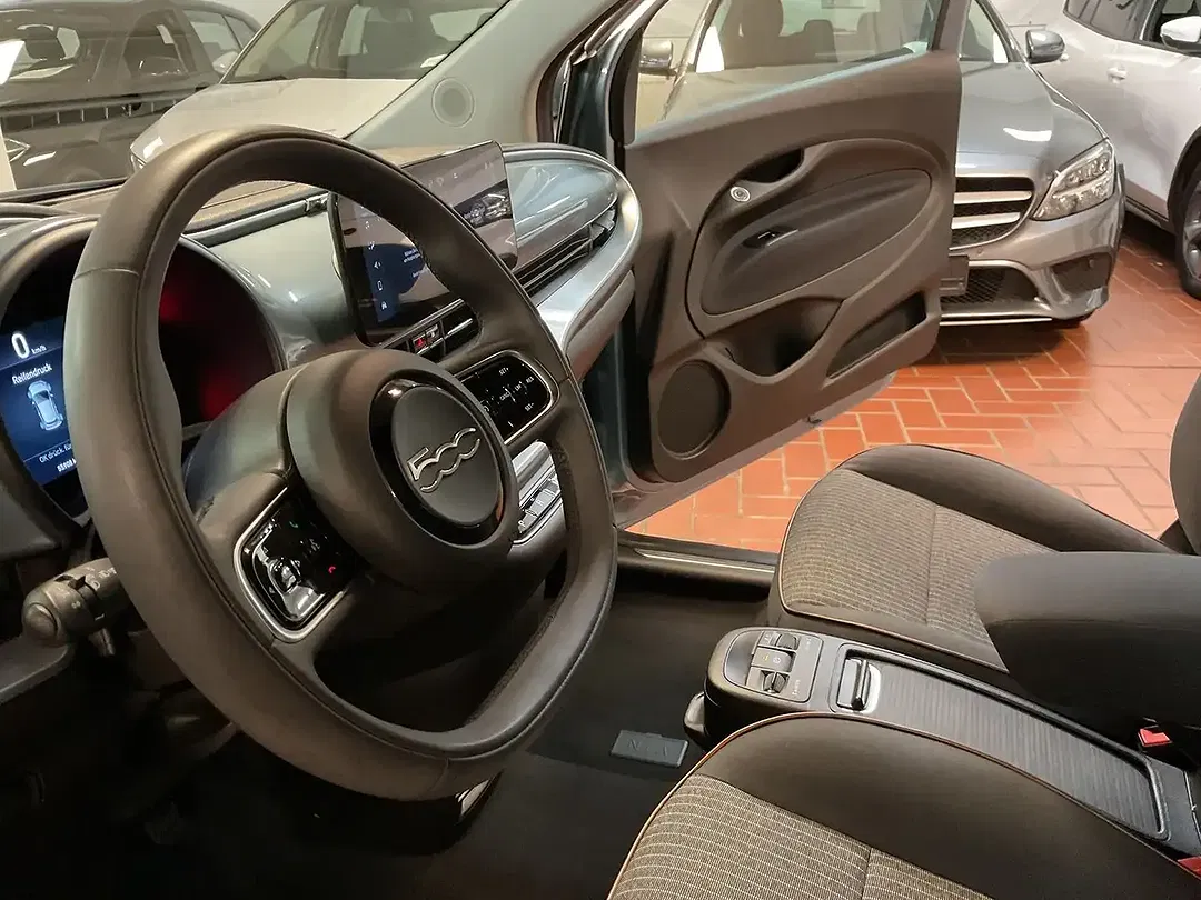 Fiat 500e Icon Comfort - Thumbnail 16