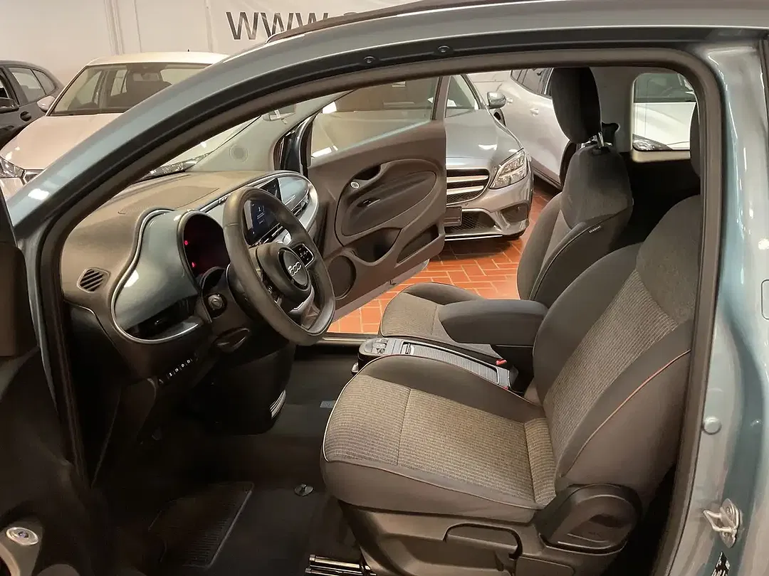 Fiat 500e Icon Comfort - Thumbnail 17