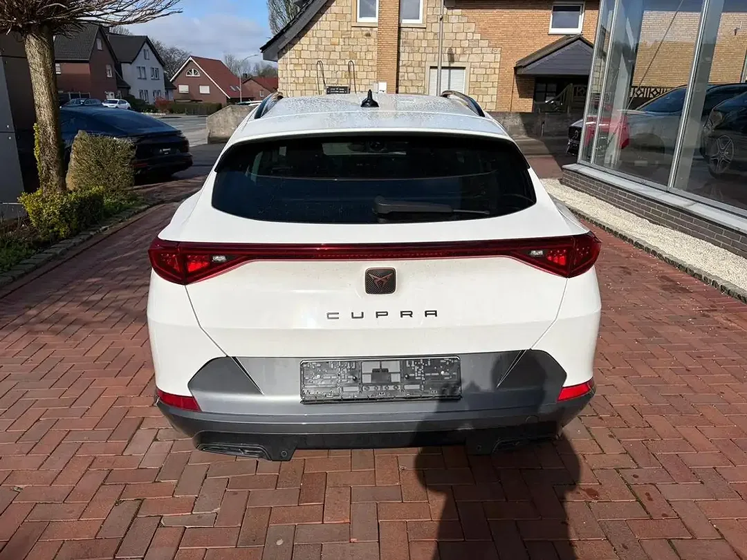 CUPRA Formentor 1.4 PHEV - Thumbnail 6