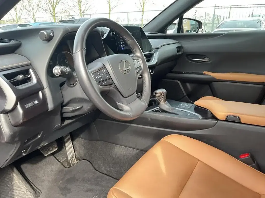 Lexus UX 250h Comfort Line - Thumbnail 18