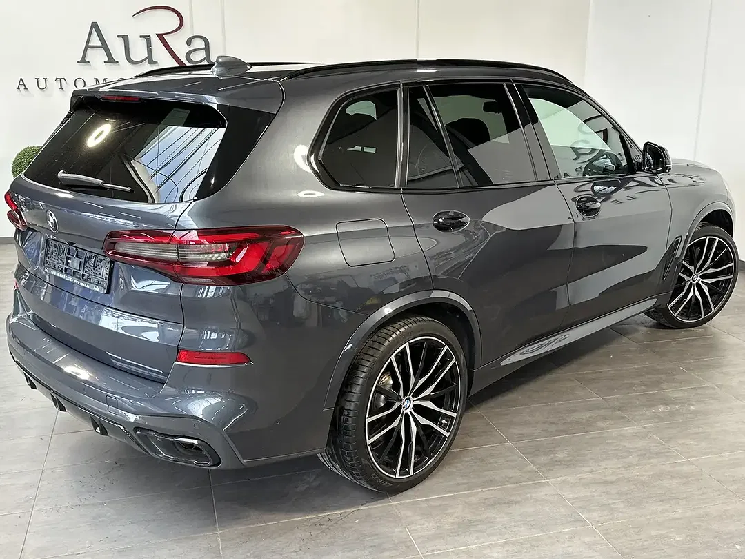 BMW X5 M - Thumbnail 5