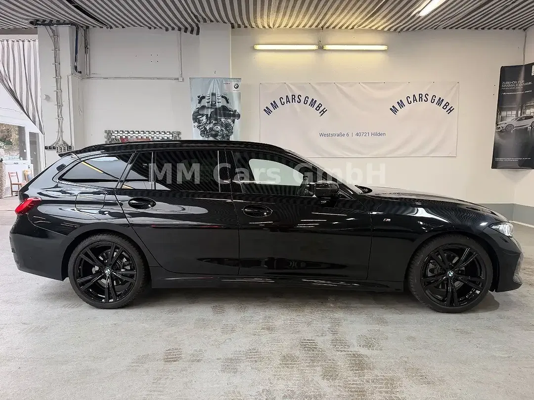 BMW 320 Touring M Sport - Thumbnail 5