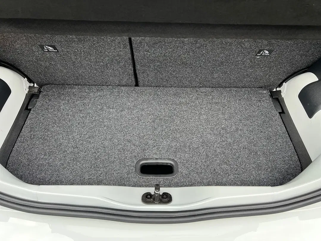 Volkswagen up! 1.0 Active - Thumbnail 8