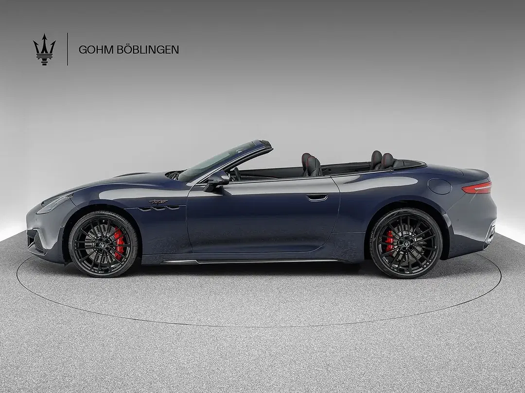 Maserati GranCabrio Trofeo Fuoriserie - Thumbnail 4