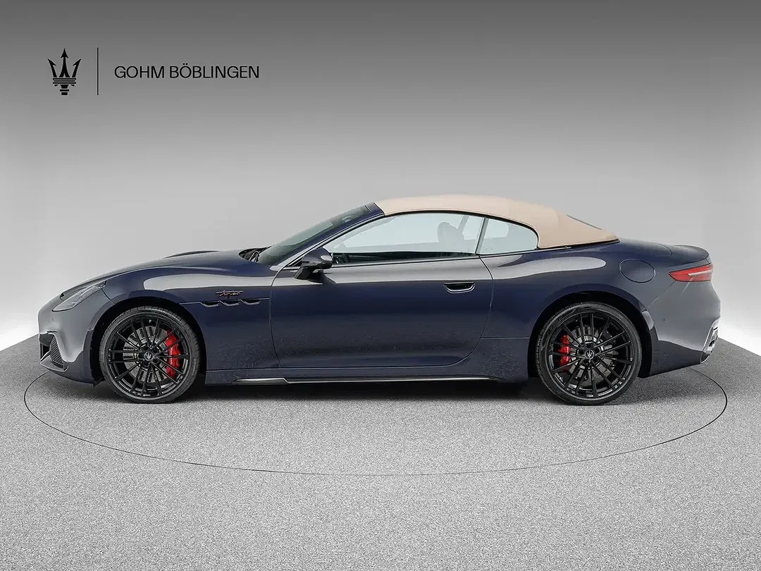 Maserati GranCabrio Trofeo Fuoriserie - Thumbnail 5