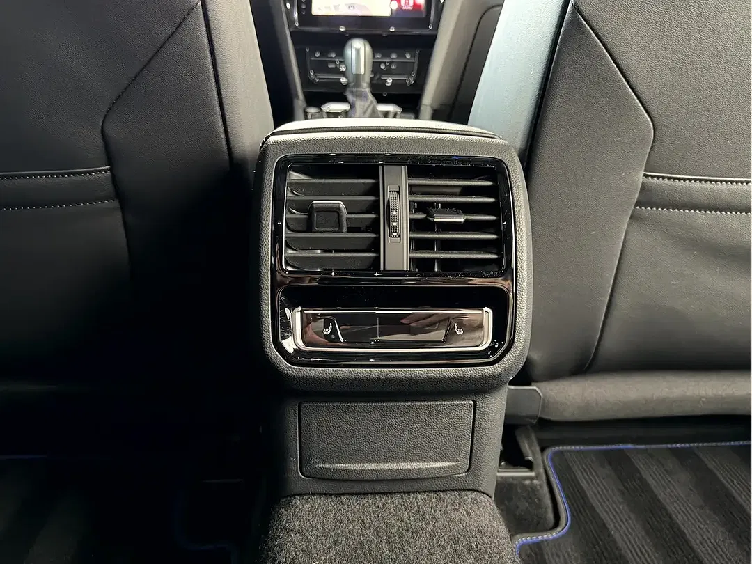 Volkswagen Arteon 2.0 TSI R Shooting Brake - Thumbnail 9