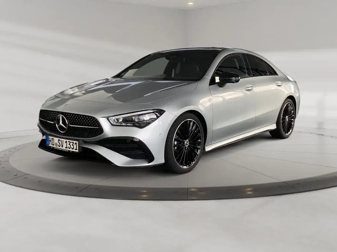 Mercedes-Benz CLA 180 AMG MBUX Night - Afbeelding 1