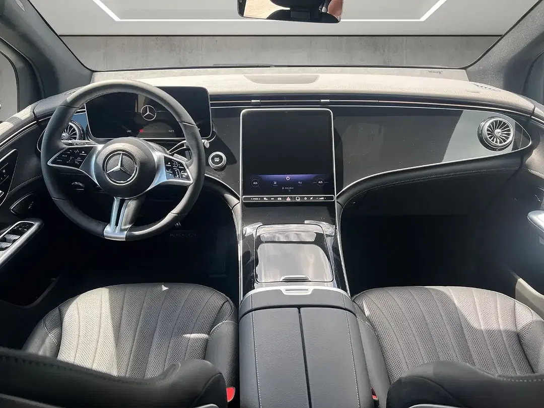 Mercedes-Benz EQE SUV 350 4MATIC - Thumbnail 7