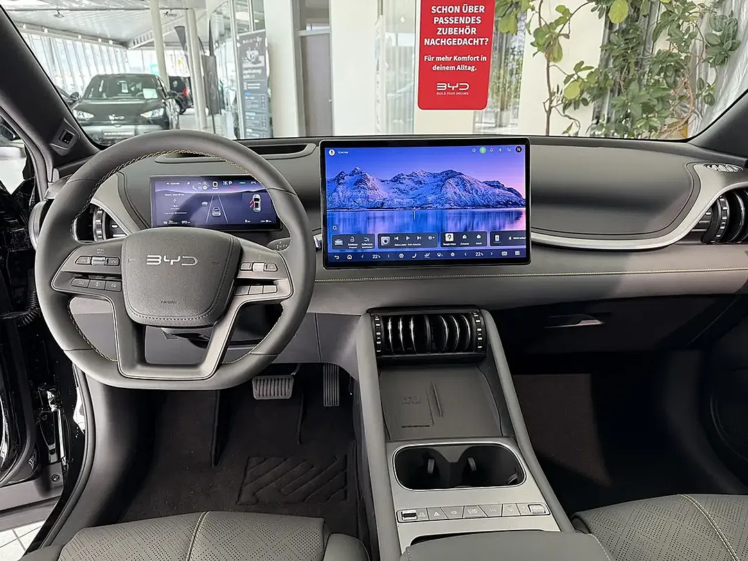 BYD Atto 3 AWD Excellence - Thumbnail 9